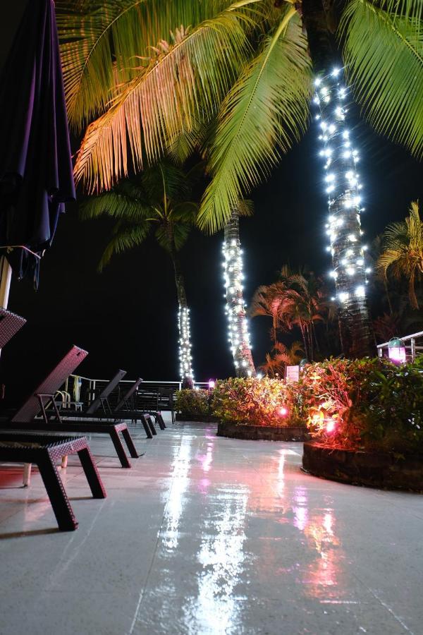 Guam Reef Hotel Tumon Exteriör bild