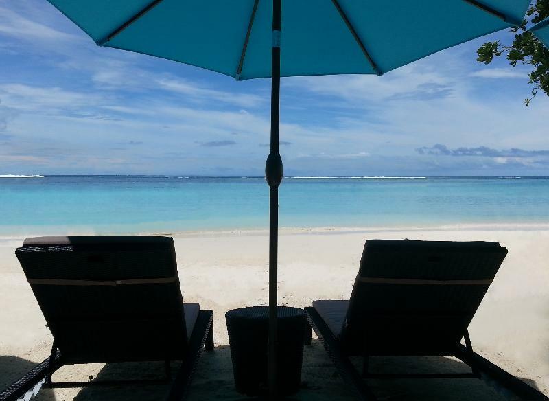 Guam Reef Hotel Tumon Exteriör bild